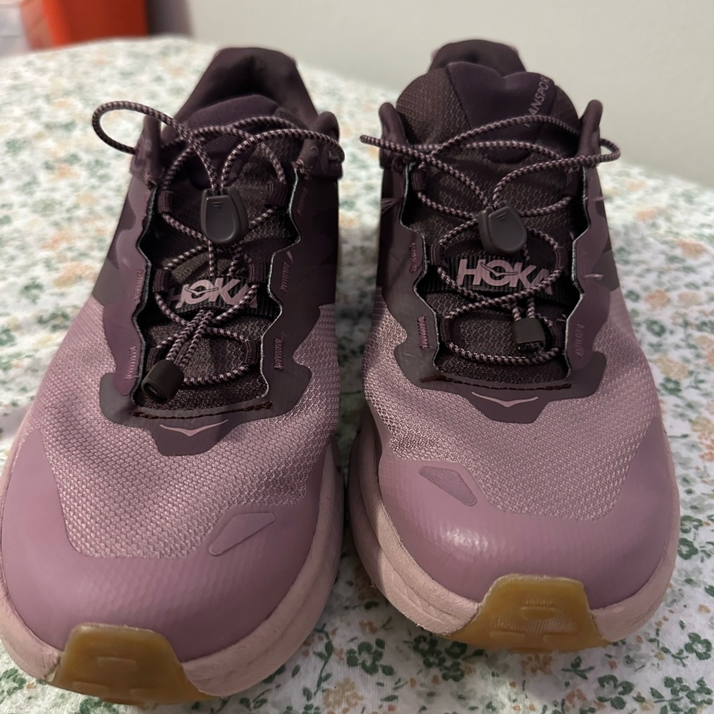 Hoka Transports Women’s 9.5